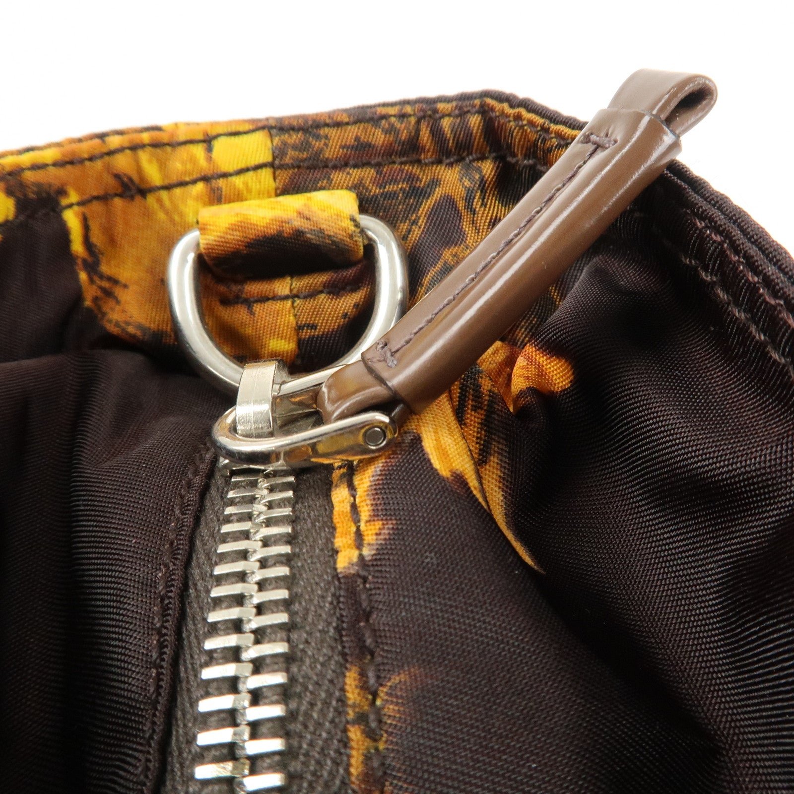 1-pj5ph9lG9Cnu_ap_BTRwKfMIUZzJNbj