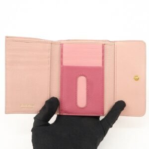 MIU MIU Leather Double Hook Bi-fold Wallet Pink Gold Hardware Used - 图片 14