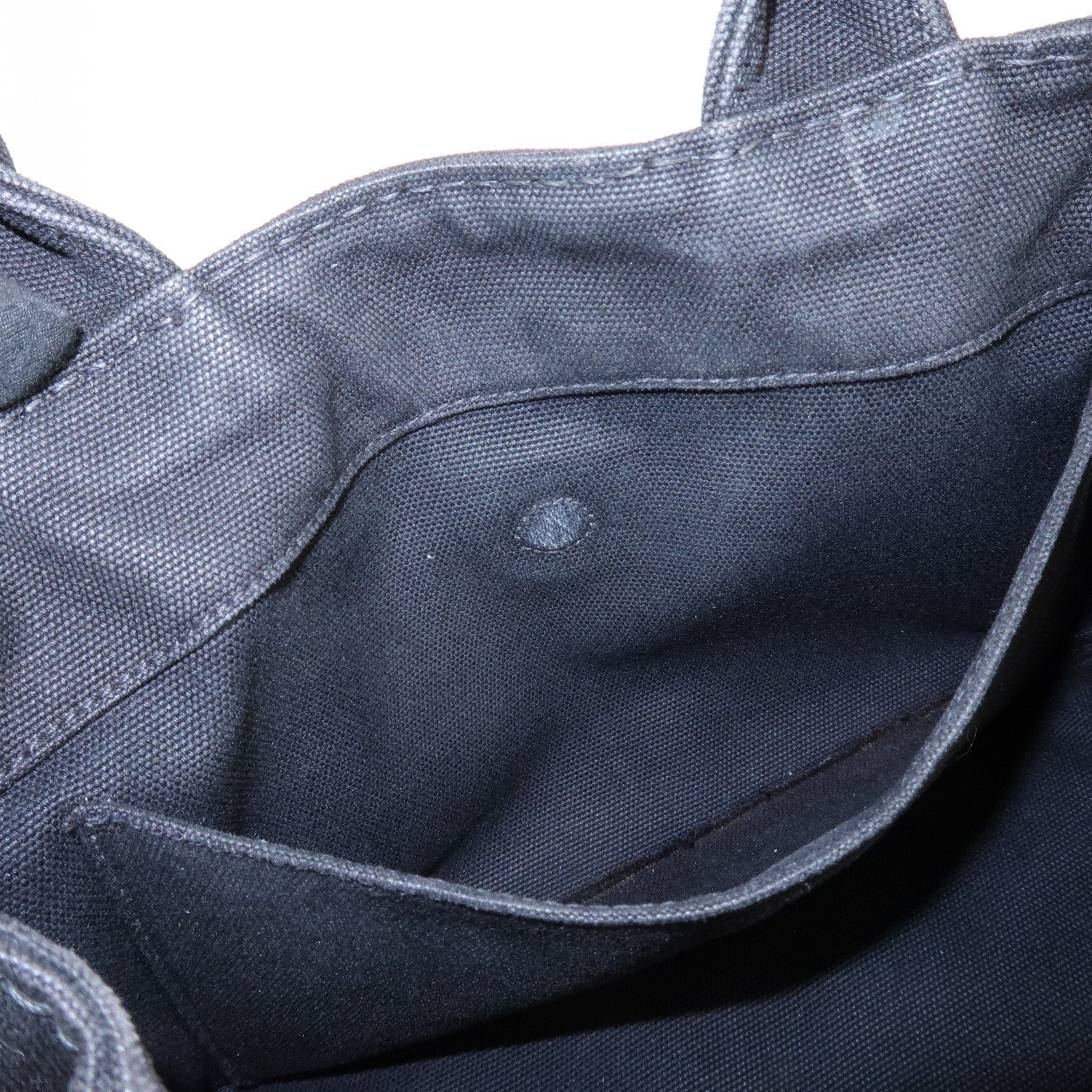 1UNSTNxUMwBPblj3Sqbic1GW3AHEDUYOc