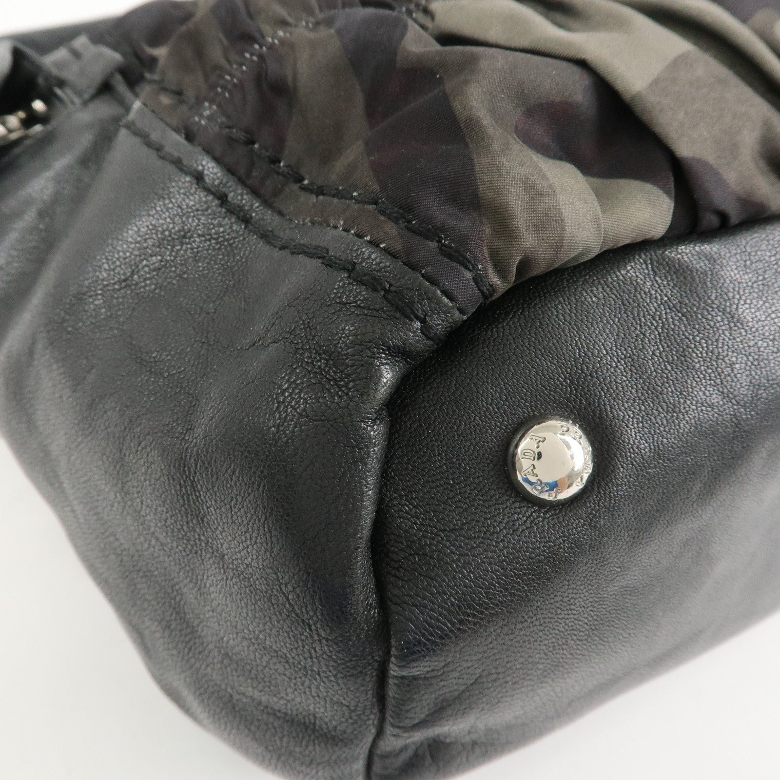 1VIPAEPsTV4Gq0l5PqINn8JElspGY15iw