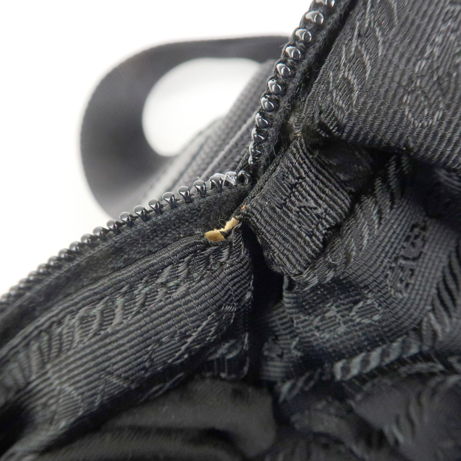 1W2ITFAYPUrgoQXW6umiozynHPrS3EtV