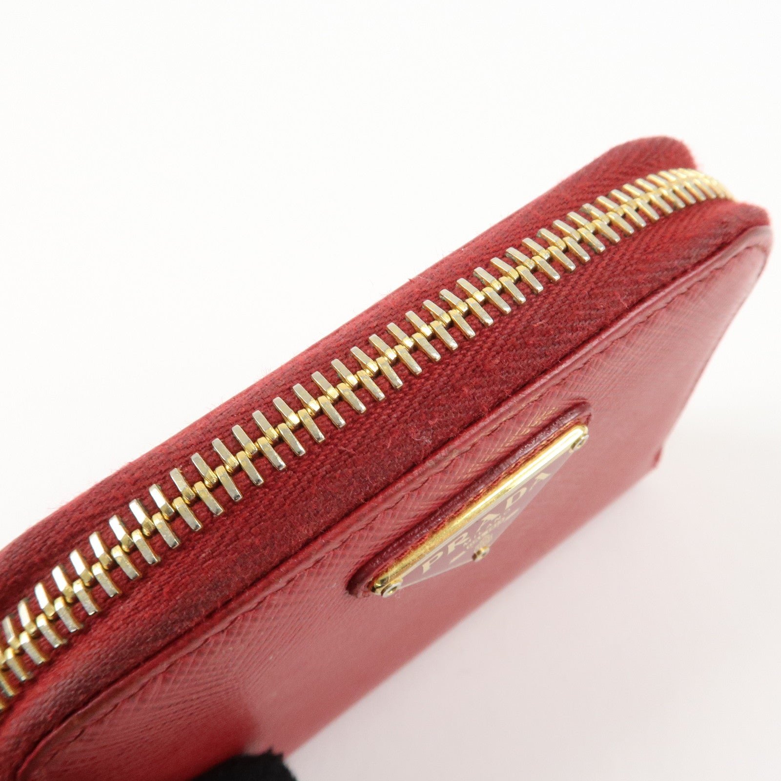 1ggSTXlbyOjvzKiaBh-I57TAEpYs-4QA5