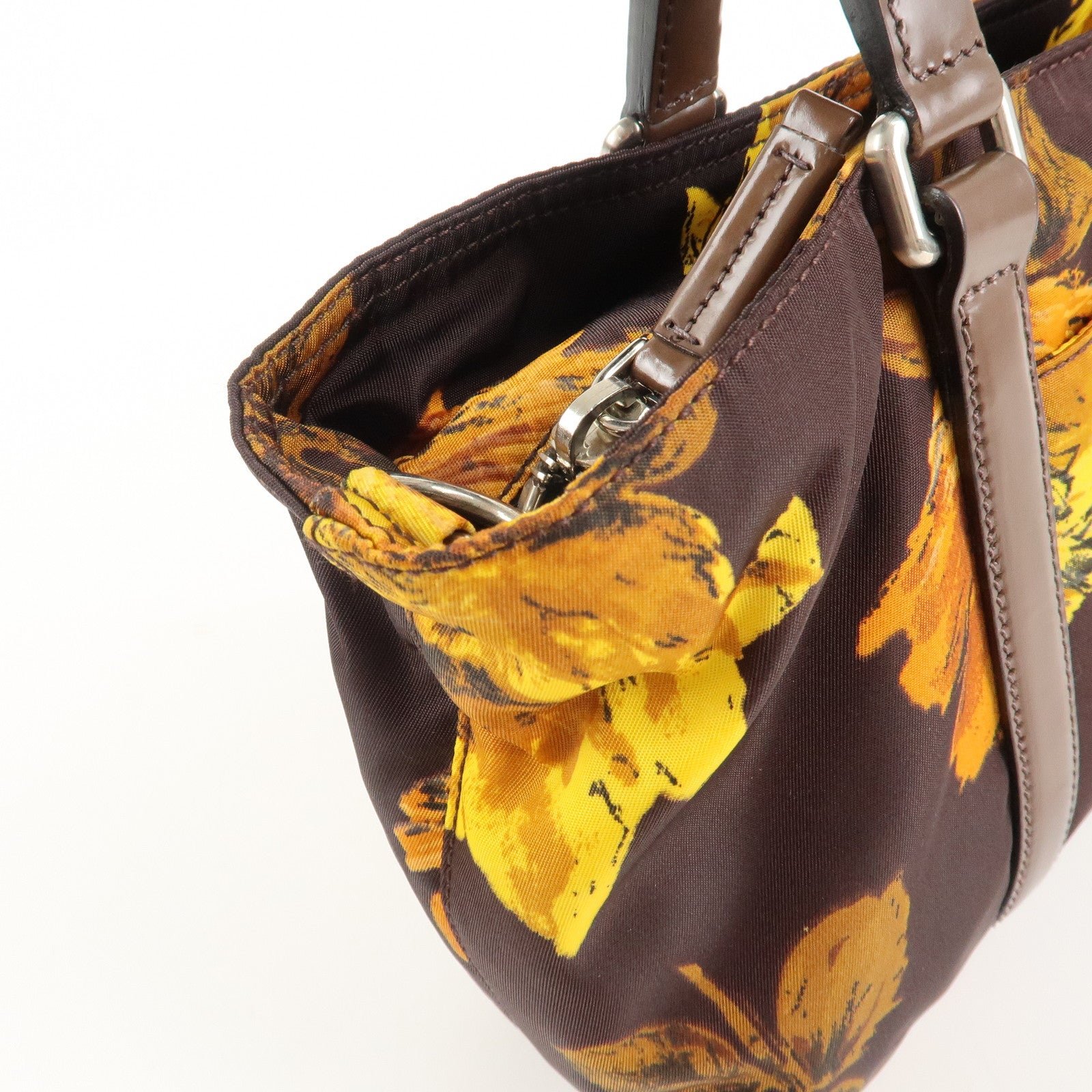 1l3bFhgql2AnYVVx1jhl6EJh_06_IIx2L