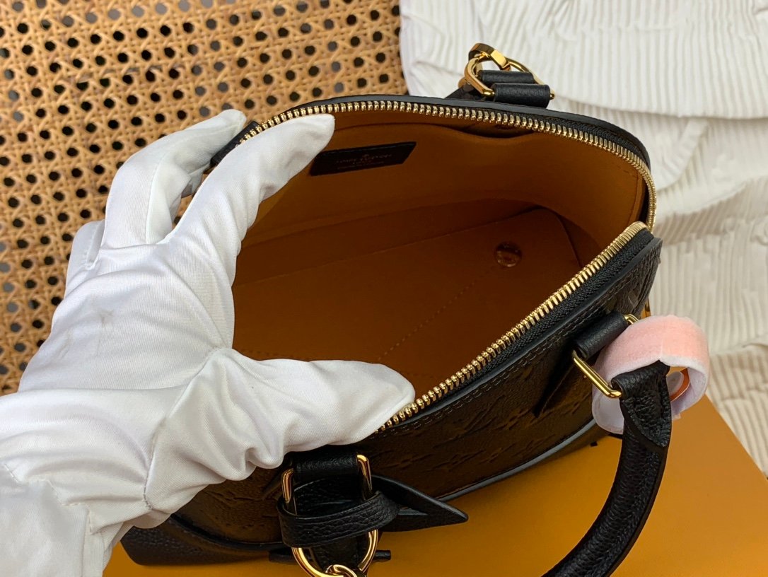 b2eb75ce800323bf4be7be022768bbbfbbab6990