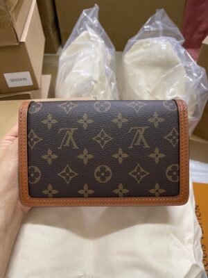 Dauphine Chain Wallet - 图片 4