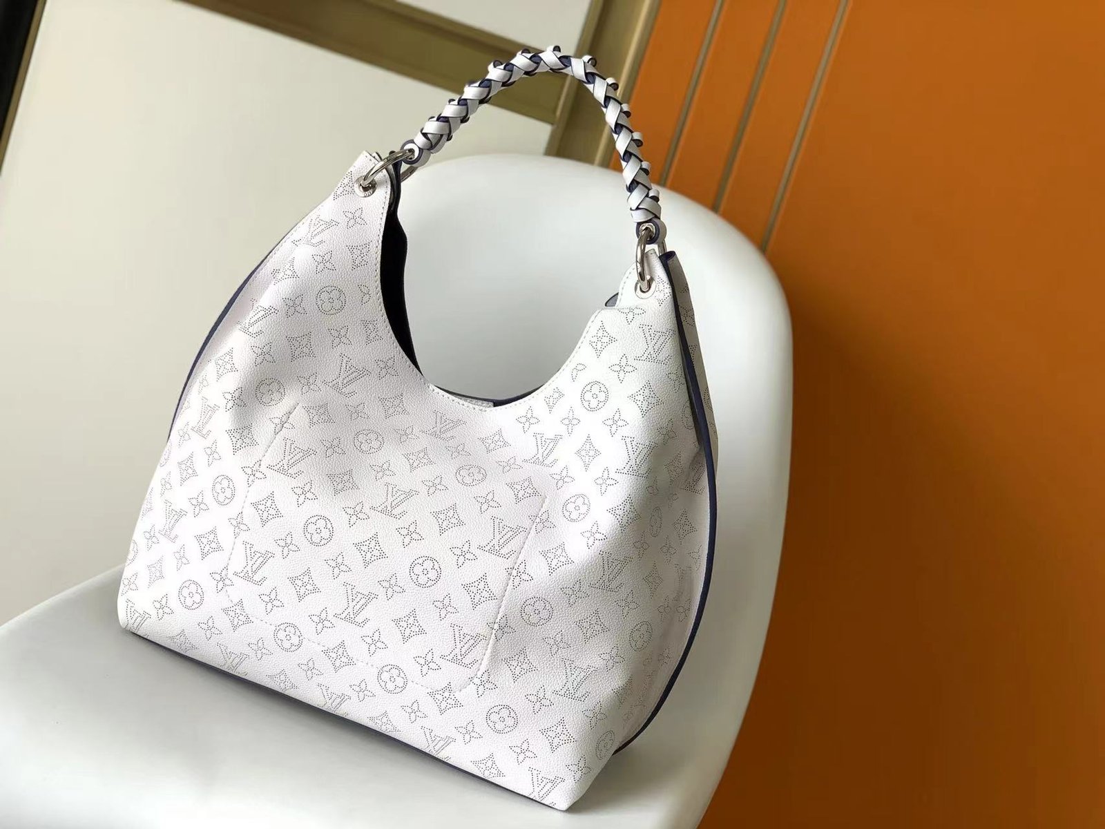 ebb1bd91e7f02b960fef38675c4826913f1fdd93