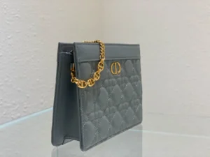 CARO woc zipped clutch bag Size:19x14x3 Model:5106 - 图片 2