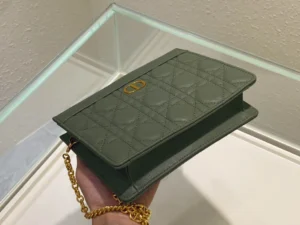 CARO woc zipped clutch size:19x14x3 model:5106 - 图片 2