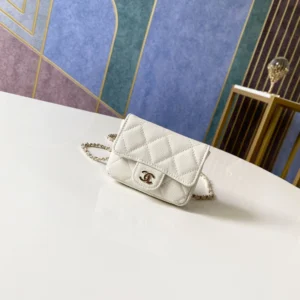 Chane fanny pack Size: 11 2 7.5cm Code: 1952