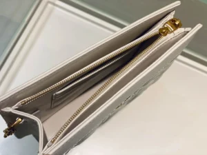 CARO woc zipped clutch size:19x14x3 model:5106 - 图片 2