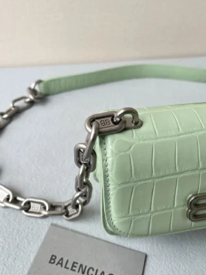 Crossbody Bag Size: 19✖️10✖️7cm - 图片 3