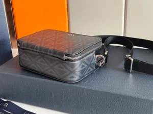 Clutch Messenger Bag Size: 17*12.5*5cm - 图片 2