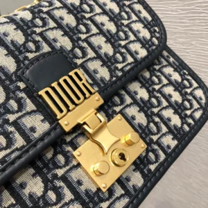 Classic Letter Chain Bag Size :24cm - 图片 3
