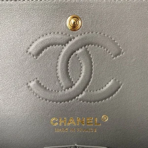Chane1 Classic Flap Bag Model: A01113 Size: 23cm - 图片 4