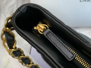 Black Sheepskin Size: 26*30*7*cm - 图片 2