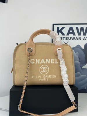 Canvas Bowling Bag Size: 28.5*28*12cm Model Number: AS8841 Apricot