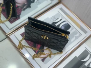 Caro Series Chain Crossbody Leather Bag Size: 19*14*3CM Model: 6418 - 图片 2