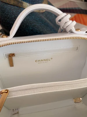 Chane Vanity case Vintage Cosmetic Bag Model: 93343 Size: 21cm - 图片 2