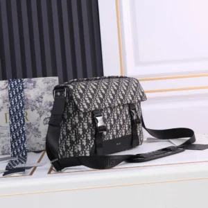 DiorExplorer Messenger Bag Size:31*21*8cm Model CD-1060 - 图片 4