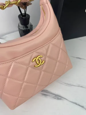 Chain underarm bag Model: size: 22X22X8cm - 图片 5