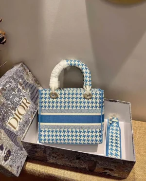 Lady 5 compartment embroidery Size: 24 x 20 x 11 cm - 图片 3