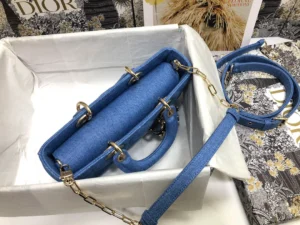 Lady D-Joy Denim Handbag Size: 26 x 13.5 x 5 cm, Ref: M0540 - 图片 7