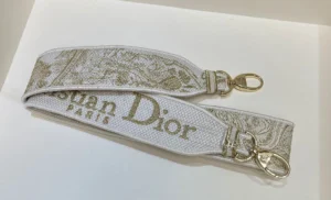 Lady D-Lite 5 compartment embroidery Size: 24 x 20 x 11cm - 图片 3