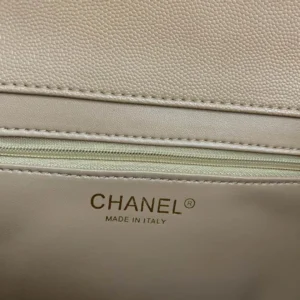 Chane Model: AS93608 Retro Bead Ball Pattern Versatile Size: 23x8x16cm - 图片 3