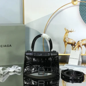 Balenciaga Size: 23x10x24cm 19x8x21cm Model: LG-0019