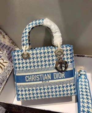 Lady 5 compartment embroidery Size: 24 x 20 x 11 cm - 图片 4