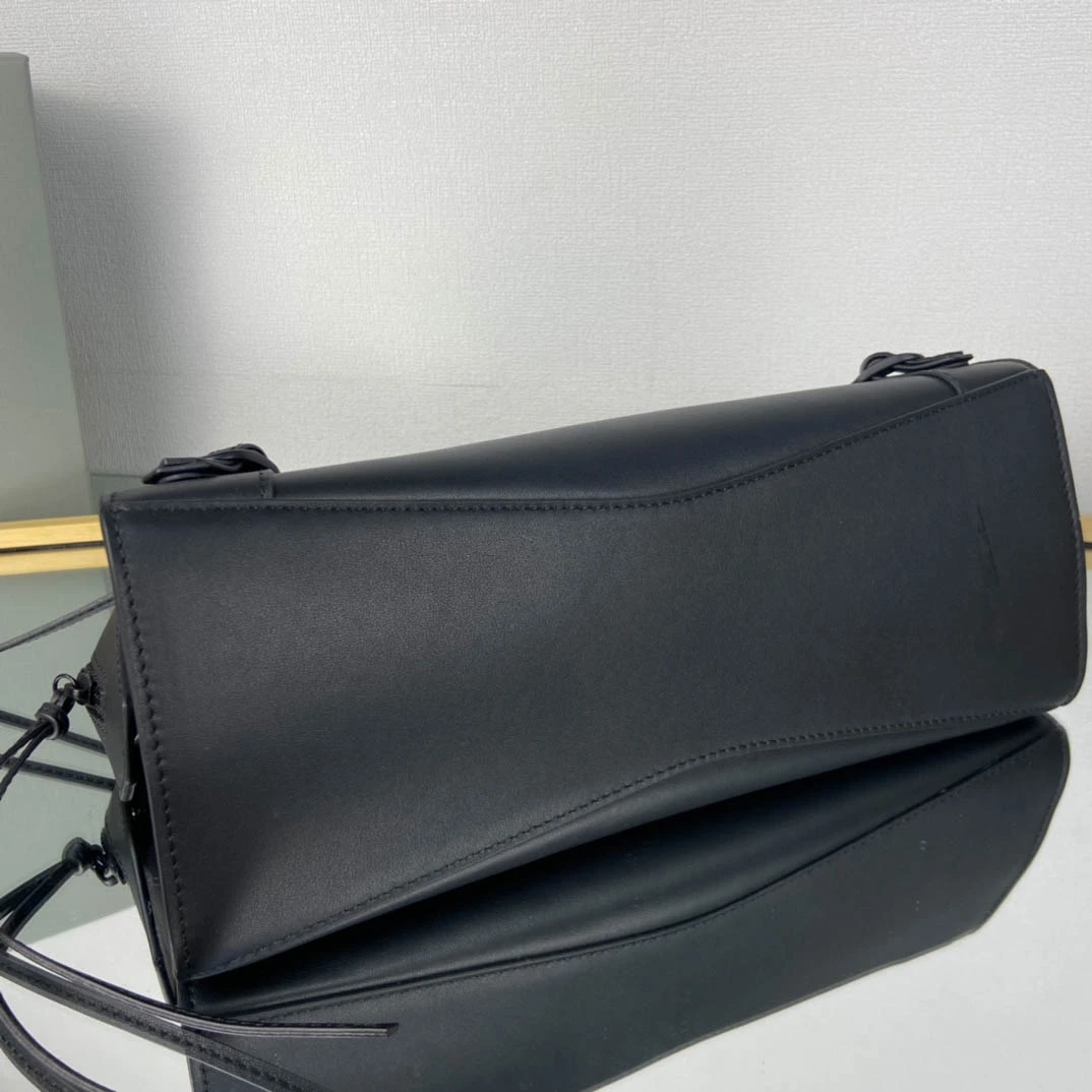 i41f877e8b957a0a6f720aa1a106aec0e