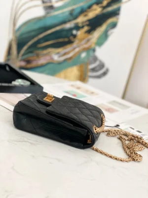 Chane Vintage Calfskin Size: 17 13.5 5.5cm Code: AS1326 02852 - 图片 4