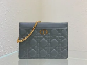 CARO woc zipped clutch bag Size:19x14x3 Model:5106