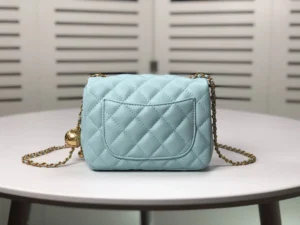 Chane Underarm Bag Model No. 1786# Size: 18.12.7 - 图片 3