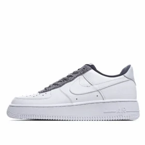Nike Air Force 1 07