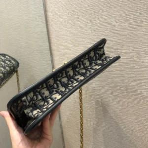 Classic Letter Chain Bag Size :24cm - 图片 4