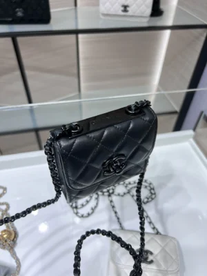 CHANE One Shoulder Crossbody Size: 11*11*5 - 图片 5