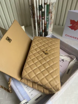 Calfskin Model: A92991 Size: 182912cm - 图片 4