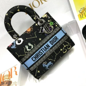 Lady Collection Tanabata 5-panel embroidery Size: 24x20x11cm Ref: M0565