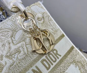 Lady D-Lite 5 compartment embroidery Size: 24 x 20 x 11cm - 图片 6