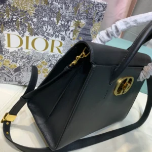 Cowhide Handbag Model:9322 Size: 30x22.5x16cm - 图片 5