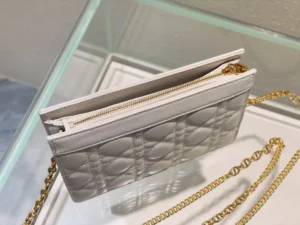 CARO woc zipped clutch size:19x14x3 model:5106 - 图片 4