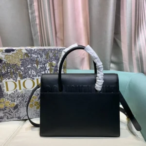 Cowhide Handbag Model:9322 Size: 30x22.5x16cm - 图片 7