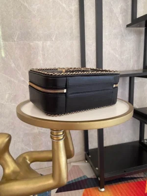 Chane Vanity case Vintage Cosmetic Bag Model: 93343 Size: 21cm - 图片 4