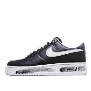 PEACEMINUSONE x Nike Air Force 1