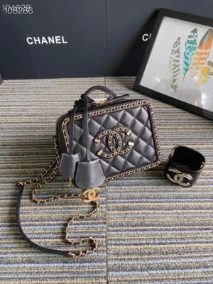 Chane Vanity case Vintage Cosmetic Bag Model: 93343 Size: 21cm - 图片 5