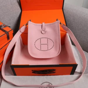 Evelyne mini size:17cm