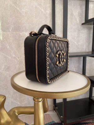 Chane Vanity case Vintage Cosmetic Bag Model: 93343 Size: 21cm - 图片 6