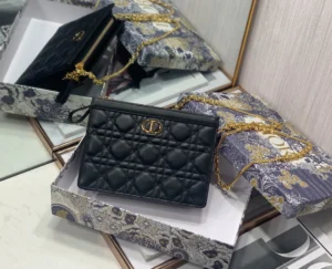 Caro Series Chain Crossbody Leather Bag Size: 19*14*3CM Model: 6418 - 图片 5