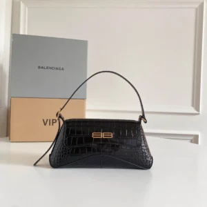 Underarm bag Size: 27*25.5*4.8cm